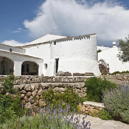 Farm stay Agroturismo Sa Torre Blanca Port d'Addaia
